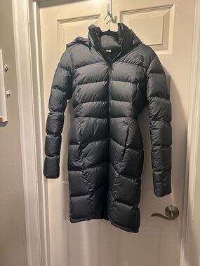 The North Face Women's Metropolis Parka in blue gray